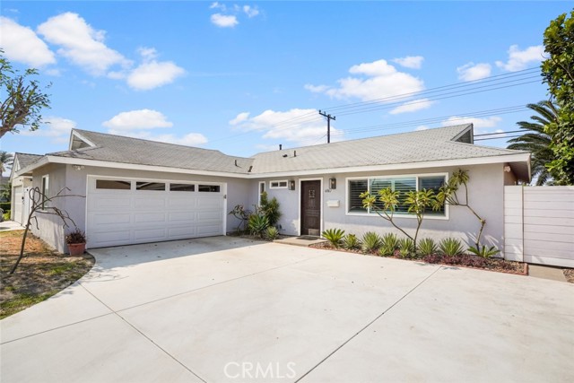 6061 Glenwood Dr, Huntington Beach, CA 92647