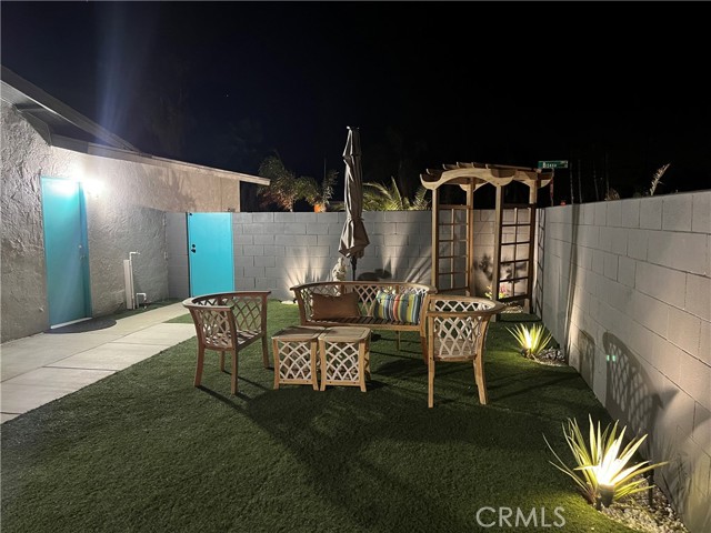 2890 N Biskra, Palm Springs, CA 92262