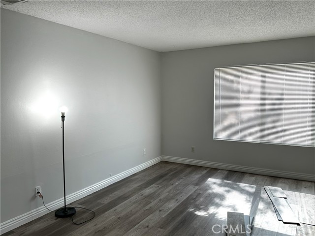 Detail Gallery Image 6 of 26 For 8616 N Loop Bld #2,  California City,  CA 93505 - 2 Beds | 1 Baths