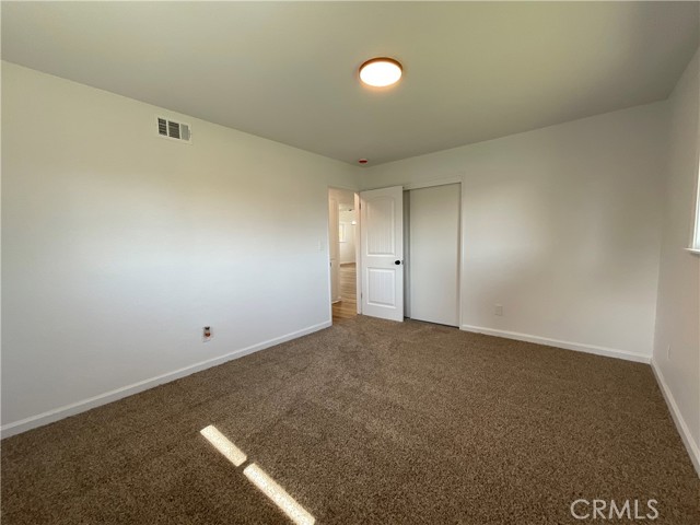 Detail Gallery Image 12 of 22 For 17532 Pine Ave, Fontana,  CA 92335 - 3 Beds | 2 Baths