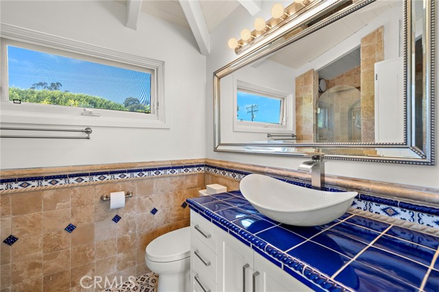 490 Agate, Laguna Beach CA: https://media.crmls.org/medias/7cd07d2b-8d6f-4580-83e1-935caf54a093.jpg