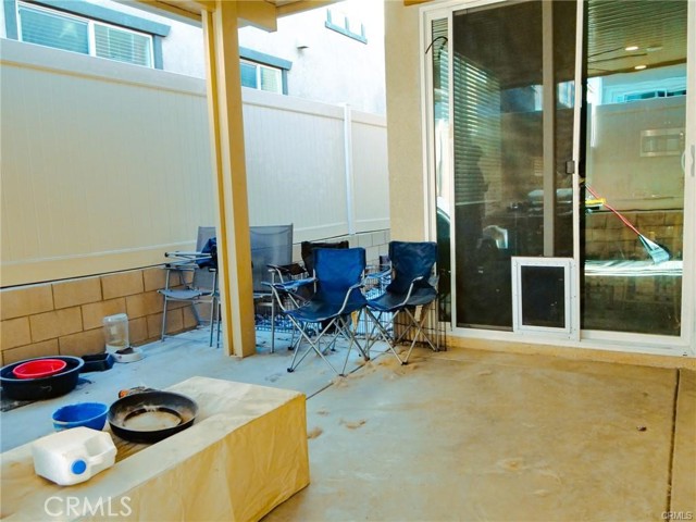 Image 4 of 19 For 24280 White Willow Avenue