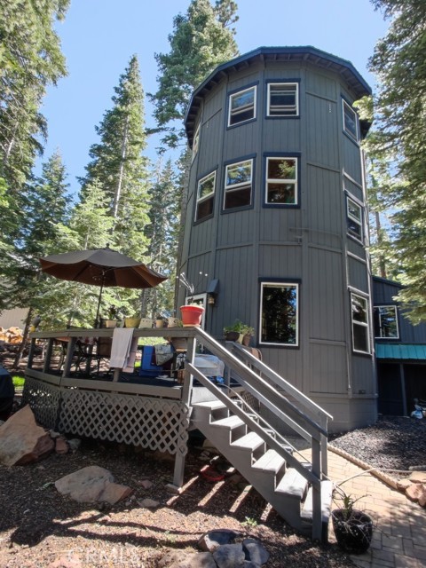 13892 Davos Drive, Truckee CA: https://media.crmls.org/medias/7cd10e29-d8f4-4cf0-b068-8a495c573301.jpg