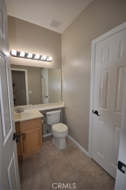 8945 Honeysuckle Avenue, Hesperia CA: https://media.crmls.org/medias/7cd13e02-c6b6-44f2-b146-266e1a1ff969.jpg