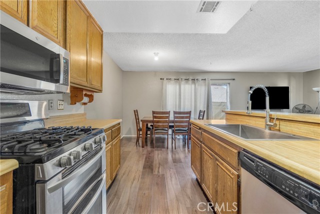 Detail Gallery Image 11 of 32 For 4587 Gold Rush Ct, Montclair,  CA 91763 - 2 Beds | 1 Baths