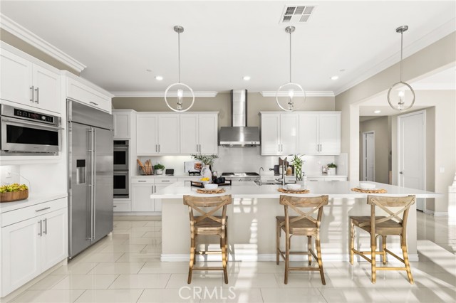 Detail Gallery Image 12 of 59 For 2413 Sierra Bella Dr, Corona,  CA 92882 - 5 Beds | 4/1 Baths