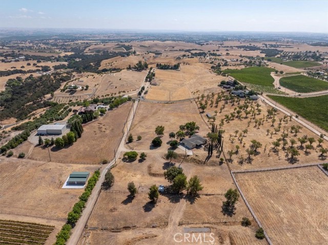 Detail Gallery Image 42 of 51 For 6095 Vista Serrano, Paso Robles,  CA 93446 - 4 Beds | 2 Baths