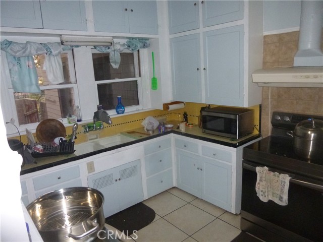 Detail Gallery Image 15 of 27 For 579 16th, San Bernardino,  CA 92405 - 3 Beds | 1/1 Baths