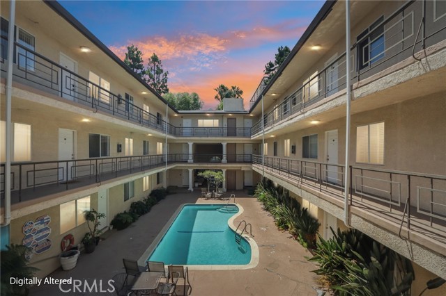 4358 Mammoth Avenue, 14 photo 29