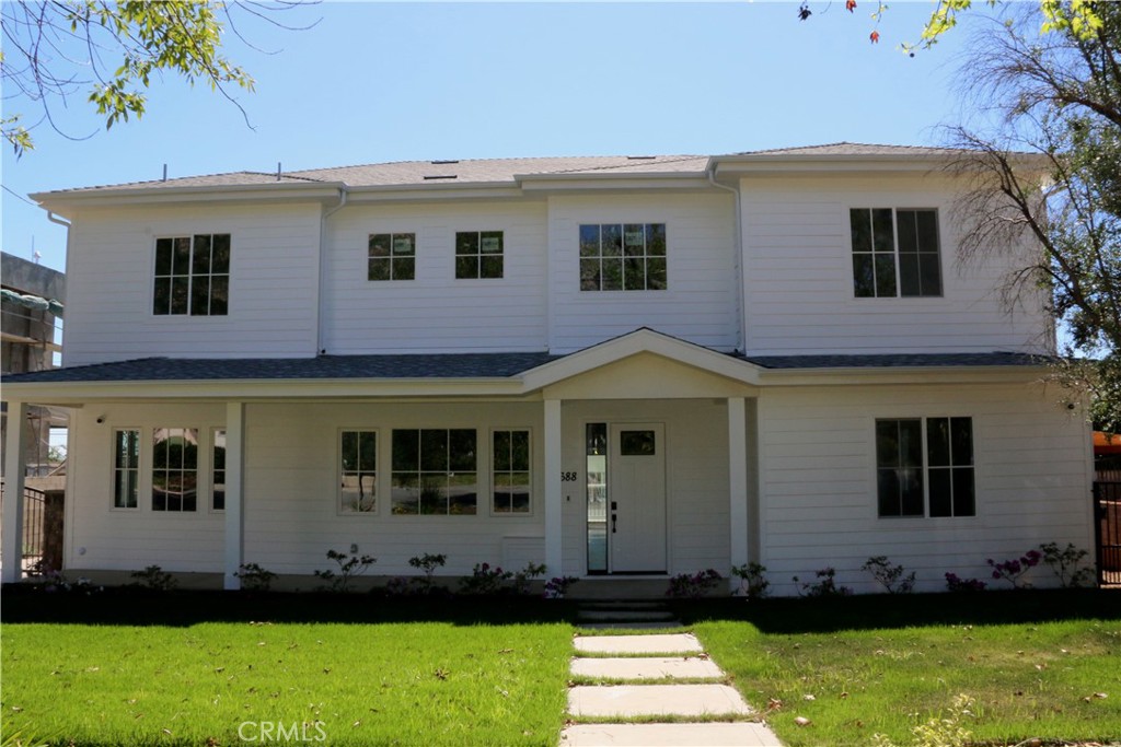 1688 E Mendocino