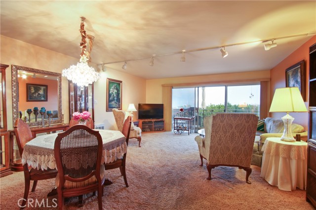 Detail Gallery Image 6 of 51 For 2235 W 25th St #122,  San Pedro,  CA 90732 - 2 Beds | 2/1 Baths