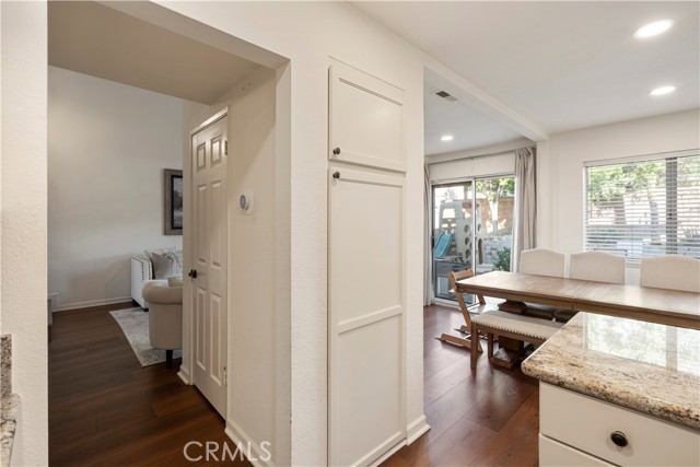 Detail Gallery Image 18 of 37 For 229 Windsong Ct, Azusa,  CA 91702 - 3 Beds | 3 Baths