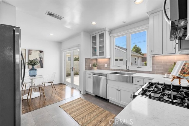2404 Thomas Avenue, Redondo Beach, California 90278, 3 Bedrooms Bedrooms, ,2 BathroomsBathrooms,Residential,Sold,Thomas,SB22116436