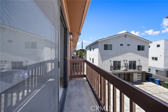 Detail Gallery Image 21 of 31 For 4821 Riverton Ave #2,  North Hollywood,  CA 91601 - 2 Beds | 2/1 Baths