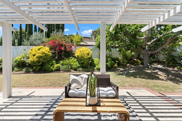 Detail Gallery Image 22 of 26 For 26932 La Sierra Dr, Mission Viejo,  CA 92691 - 3 Beds | 2 Baths