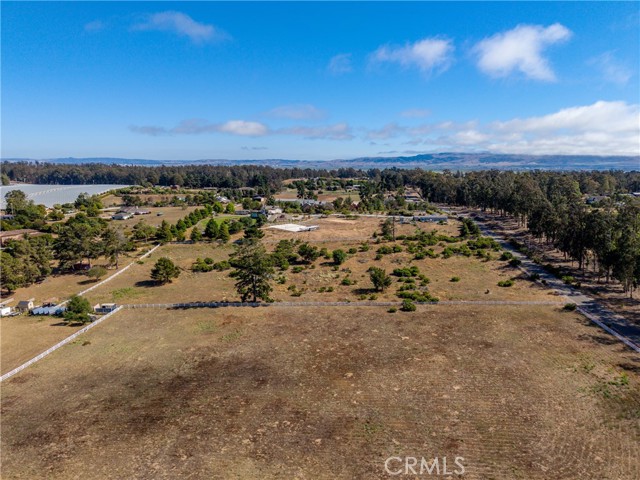 1255 Viva Way, Nipomo CA: https://media.crmls.org/medias/7cd9eeea-6d87-4db6-8c13-39e14b562456.jpg