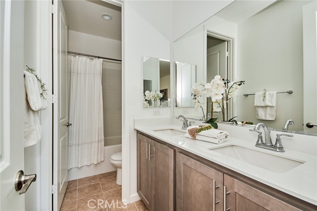 Detail Gallery Image 27 of 44 For 34955 S Serano Sq, Yucaipa,  CA 92399 - 5 Beds | 4 Baths