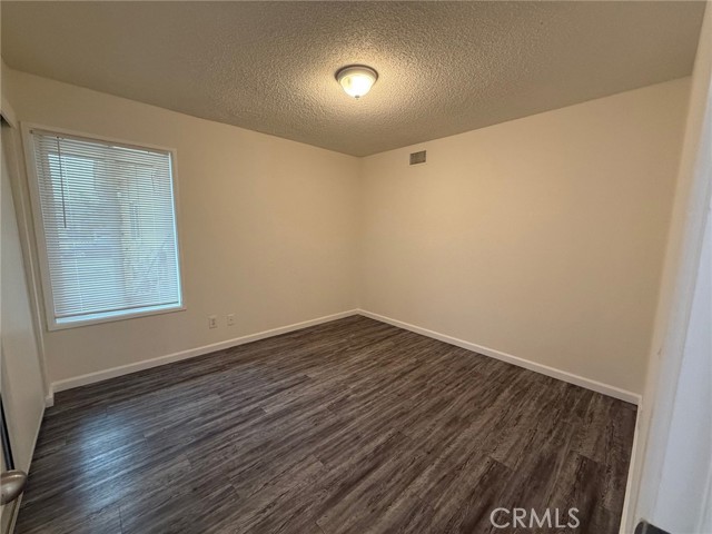 Detail Gallery Image 10 of 18 For 11367 Lemming St, Lakewood,  CA 90715 - 3 Beds | 2 Baths