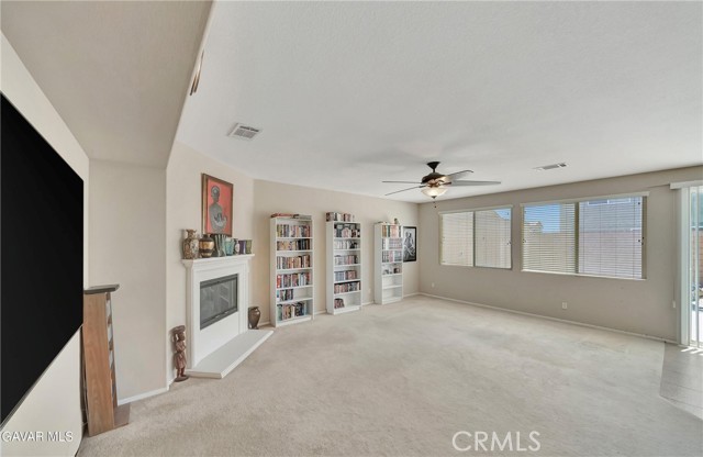 Detail Gallery Image 18 of 56 For 2354 Crimson, Rosamond,  CA 93560 - 4 Beds | 2/1 Baths