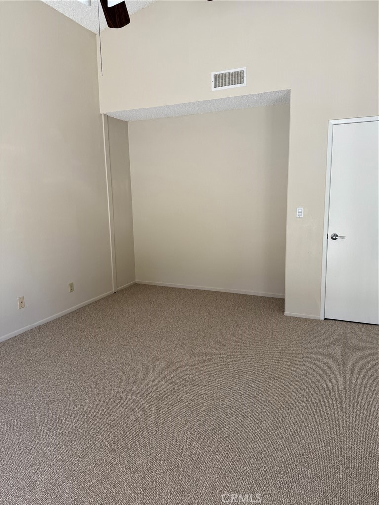 https://media.crmls.org/medias/7cdc8d06-0b7e-4c76-970f-1c66ab67bb13.jpg?preset=X-Large