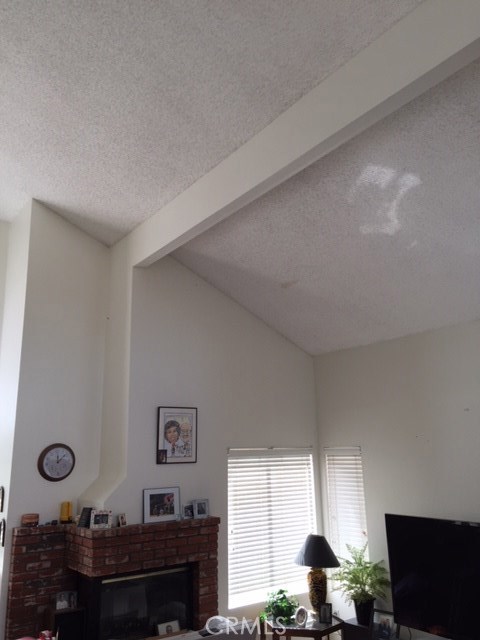Detail Gallery Image 2 of 15 For 111 Monroe Ct, San Bernardino,  CA 92408 - 3 Beds | 2/1 Baths