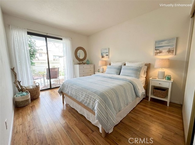 4682 Warner Avenue, Huntington Beach CA: https://media.crmls.org/medias/7cdec154-374e-4780-97d4-1213773ddd1d.jpg