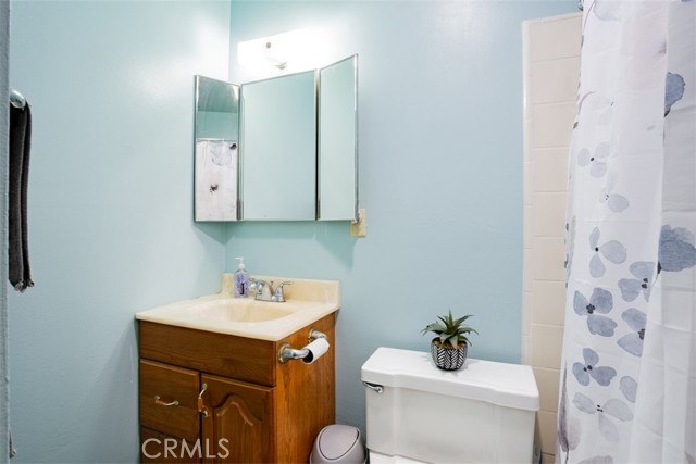 2405 Vail Avenue, Redondo Beach, California 90278, 3 Bedrooms Bedrooms, ,2 BathroomsBathrooms,Residential,Sold,Vail,DW23132215