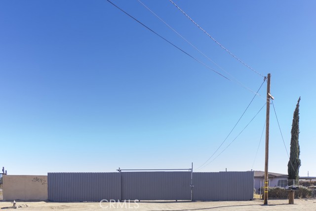 42052 3rd Street, Lancaster, California 93535, ,Commercial Lease,For Rent,42052 3rd Street,CRBB24251746