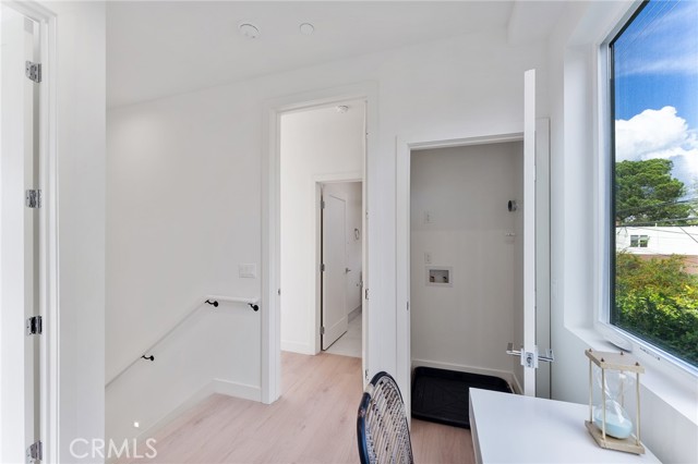 Detail Gallery Image 67 of 70 For 3932 S Minerva Ave, Los Angeles,  CA 90066 - 6 Beds | 6/1 Baths