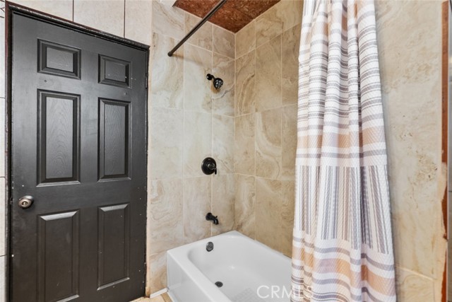Detail Gallery Image 21 of 32 For 8464 San Miguel Ave, South Gate,  CA 90280 - 2 Beds | 1 Baths
