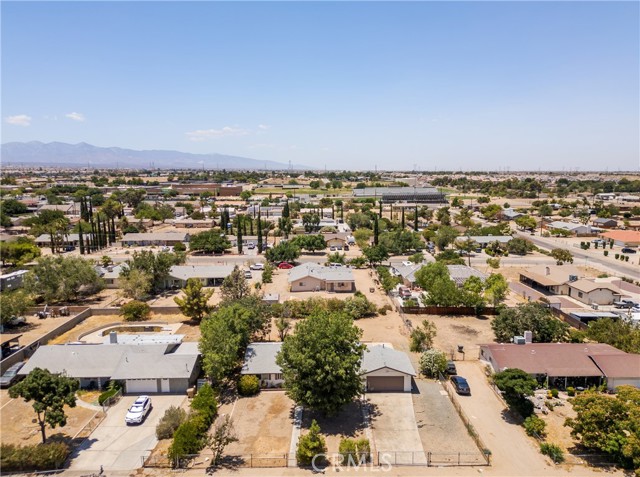 Detail Gallery Image 30 of 38 For 10004 Oakwood Ave, Hesperia,  CA 92345 - 2 Beds | 2 Baths
