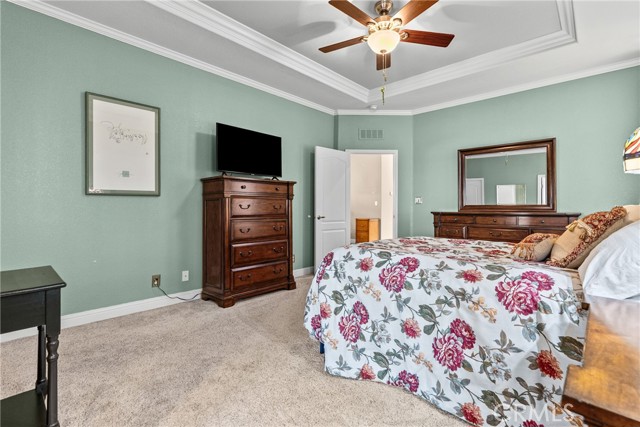 15455 Glenoaks, 481 photo 33