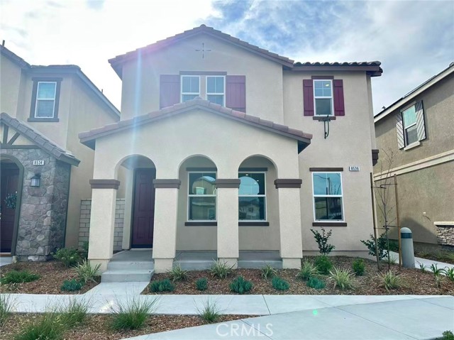 Front Image Thumbnail for CRTR26073522