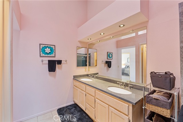 41915 Preston Trail, Palm Desert CA: https://media.crmls.org/medias/7ce11911-e7ba-4e8d-a5ad-ec696a62db04.jpg