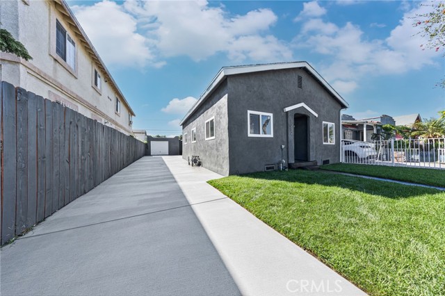 1202 East 76th Street photo 5