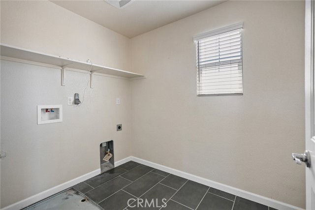 Detail Gallery Image 14 of 42 For 2800 Craftsman St, Turlock,  CA 95380 - 3 Beds | 2/1 Baths