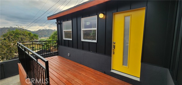 Detail Gallery Image 12 of 22 For 3015 Future, Glassell Park,  CA 90065 - 2 Beds | 1 Baths