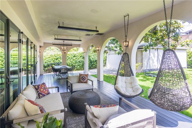 Detail Gallery Image 33 of 48 For 640 Raymond, Santa Monica,  CA 90405 - 4 Beds | 3 Baths