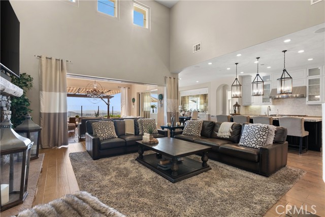 Detail Gallery Image 16 of 75 For 1662 Sunset View Drive, Lake Forest,  CA 92679 - 5 Beds | 4/1 Baths