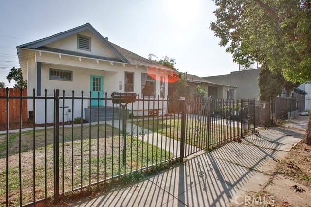 Image 3 for 622 E 35Th St, Los Angeles, CA 90011