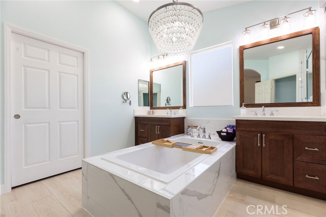 35183 Flamingo Way, Winchester CA: https://media.crmls.org/medias/7ce27c6b-f25d-496f-8a2b-f8e4448a7be6.jpg