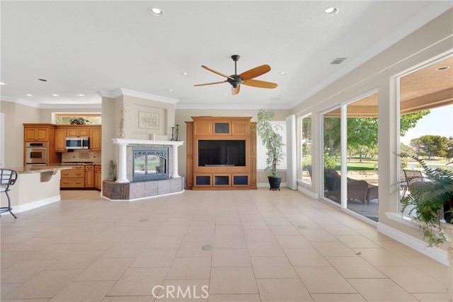 Detail Gallery Image 7 of 48 For 27333 Lakeview Dr, Helendale,  CA 92342 - 3 Beds | 2 Baths