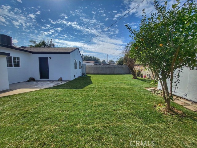 13927 Brightwell Avenue, Paramount, California 90723, 3 Bedrooms Bedrooms, ,2 BathroomsBathrooms,Single Family Residence,For Sale,Brightwell,RS25037269