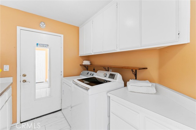 Detail Gallery Image 30 of 39 For 1020 La Salle Cir, Corona,  CA 92879 - 4 Beds | 3 Baths