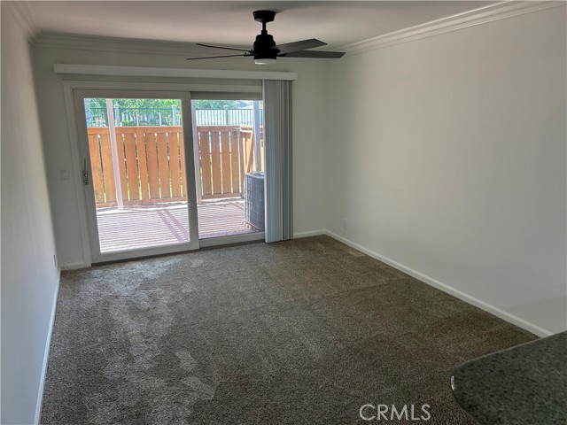 Detail Gallery Image 6 of 24 For 6560 E Camino Vista #2,  Anaheim Hills,  CA 92807 - 3 Beds | 2/1 Baths
