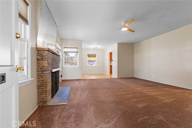 Detail Gallery Image 7 of 50 For 211 E 34th, San Bernardino,  CA 92404 - 2 Beds | 1/1 Baths