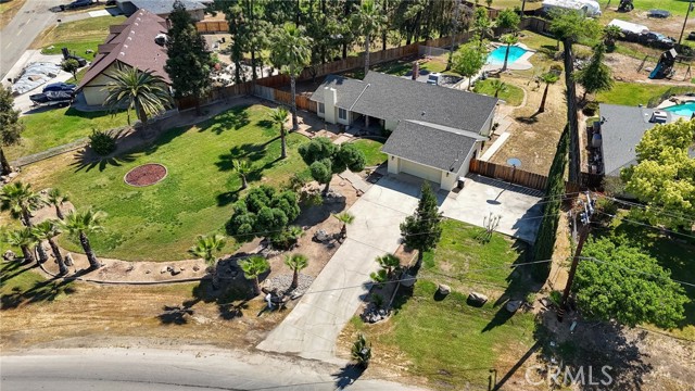 18691 Varden Drive, Madera CA: https://media.crmls.org/medias/7ce62beb-f7df-44bb-9d6b-d5998e2db10d.jpg