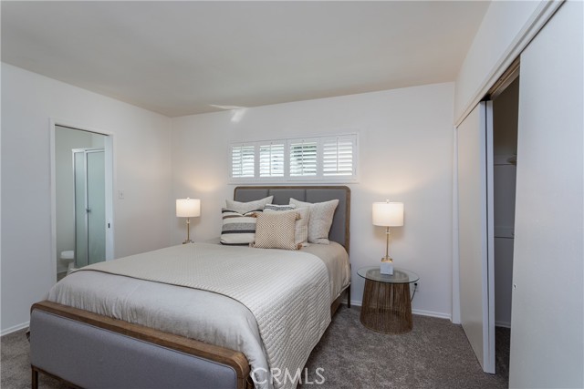 620 S Bel Aire Drive, Burbank CA: https://media.crmls.org/medias/7ce66911-d5ef-450e-a31a-c9f4856f1d56.jpg