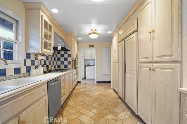 Detail Gallery Image 19 of 49 For 12281 Woodley Ave, Granada Hills,  CA 91344 - 3 Beds | 2 Baths