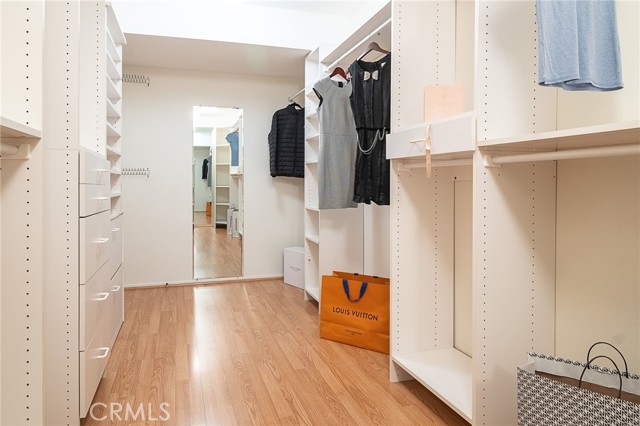 2026 Hillsbury Road, Westlake Village CA: https://media.crmls.org/medias/7ce6cf26-86d5-49c8-9e9c-7aafca3fa3be.jpg